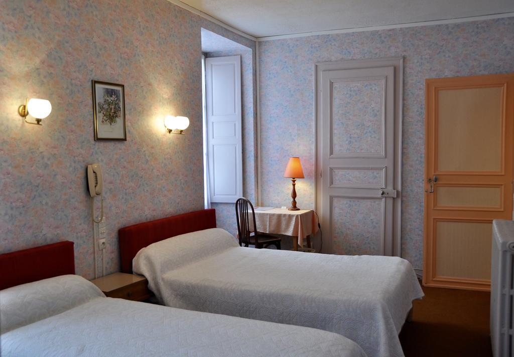 Hotel Des Eaux-Bonnes Room photo